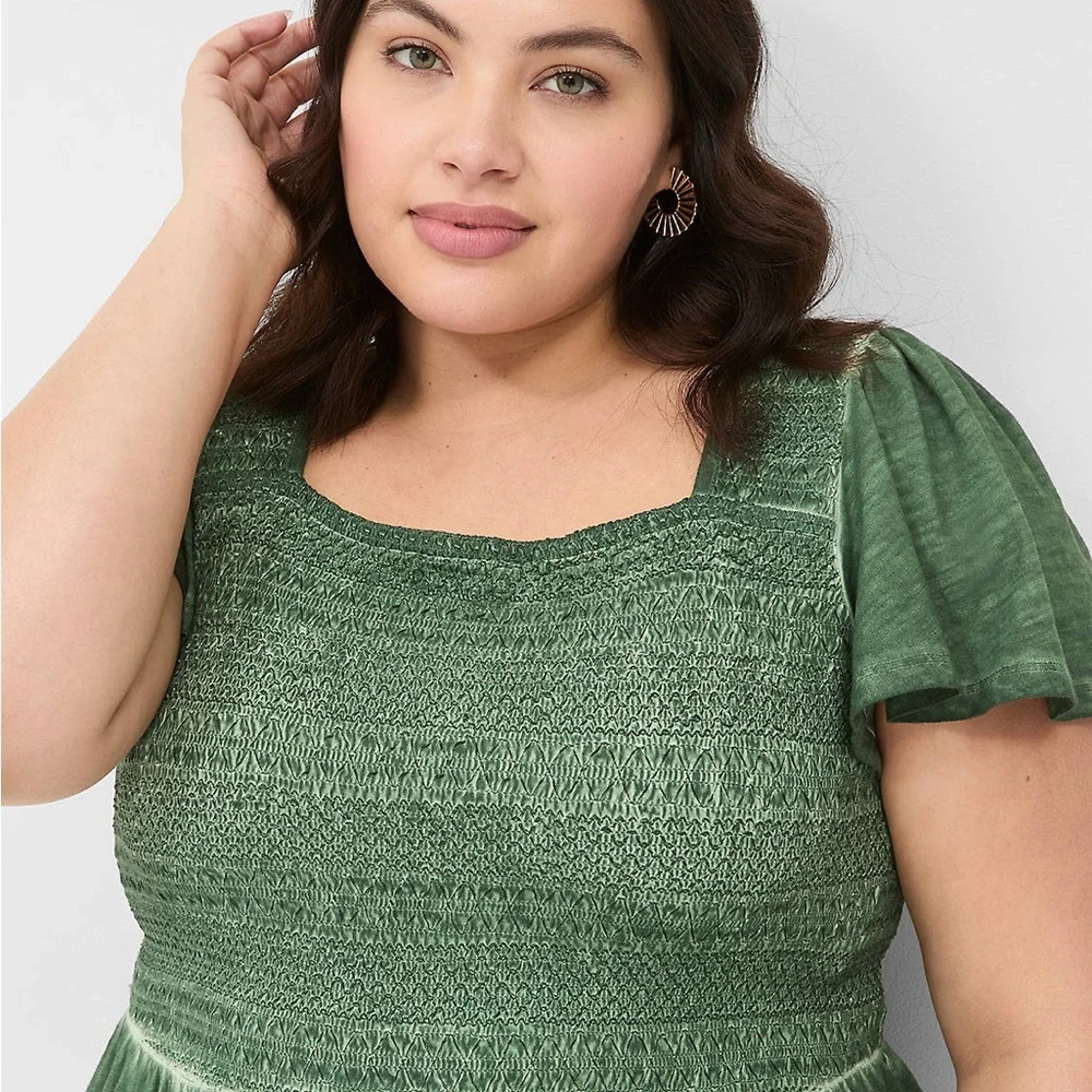 NWT  › Lane Bryant 
Smocked-Bodice Flutter-Sleeve Maxi
Dress size 14/16 - Picture 3 of 10